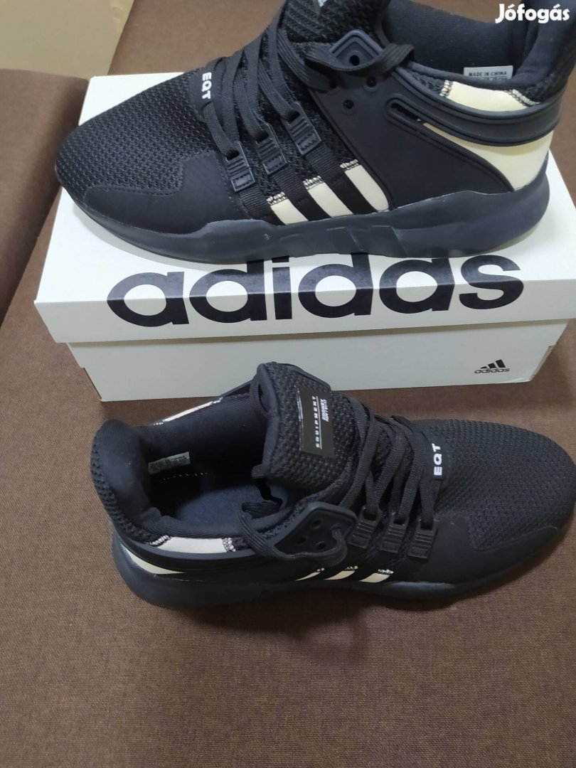Adidas cipő eladó 