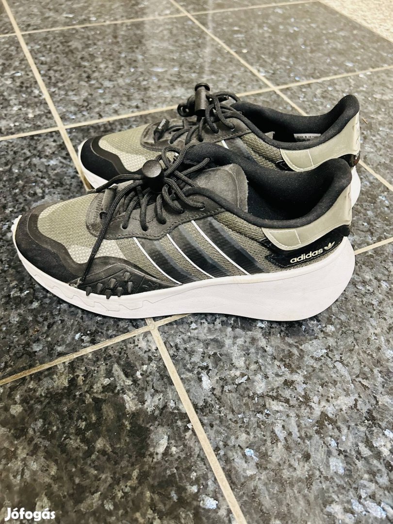 Adidas cipő eredeti