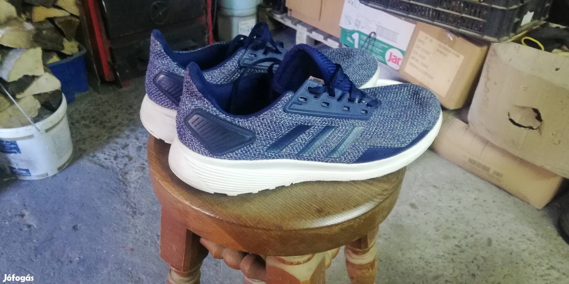 Adidas claudfoam 42 2/3 os szép állapotban 