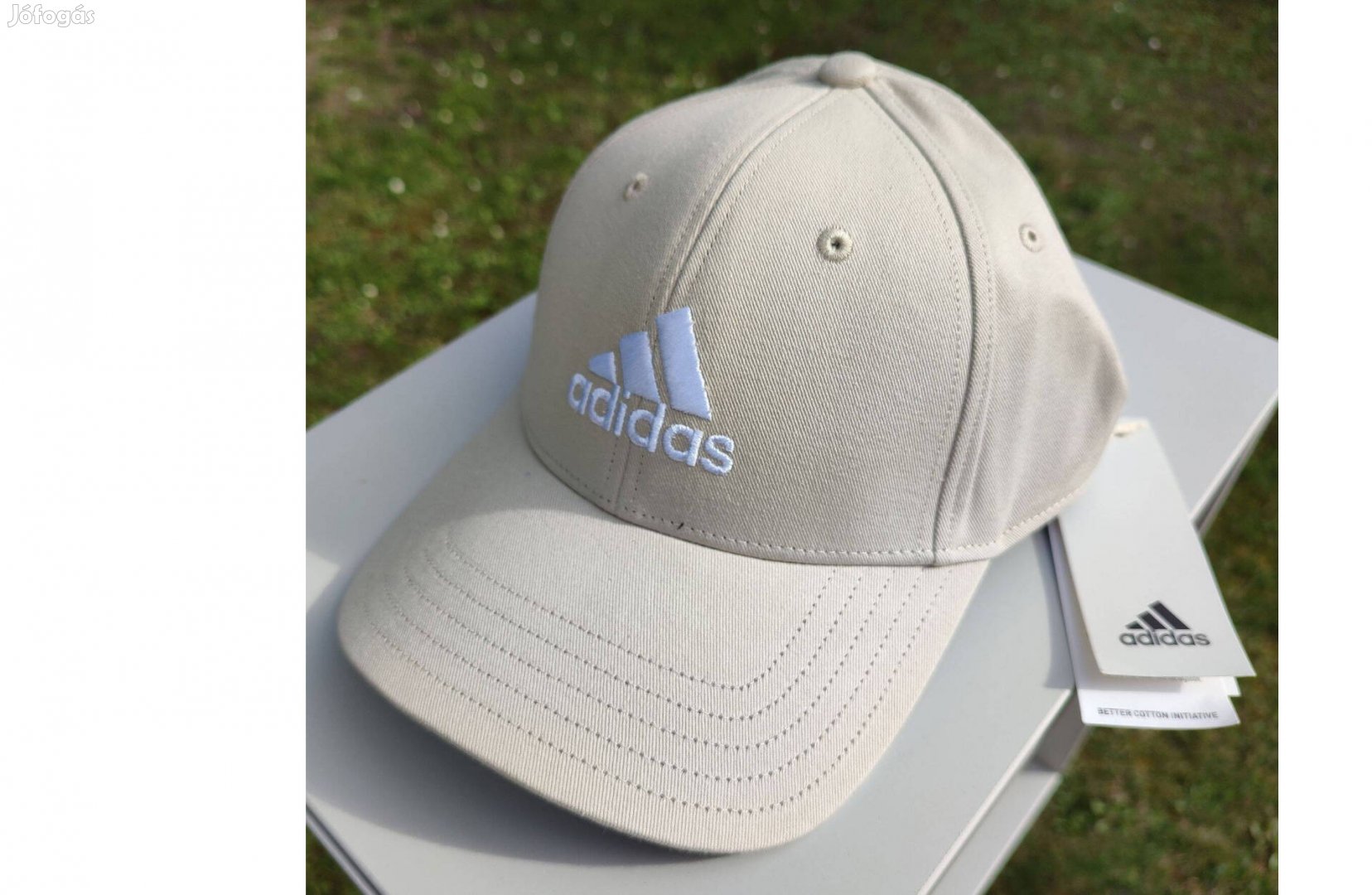 Adidas erederti címkés baseball sapka vajszínű