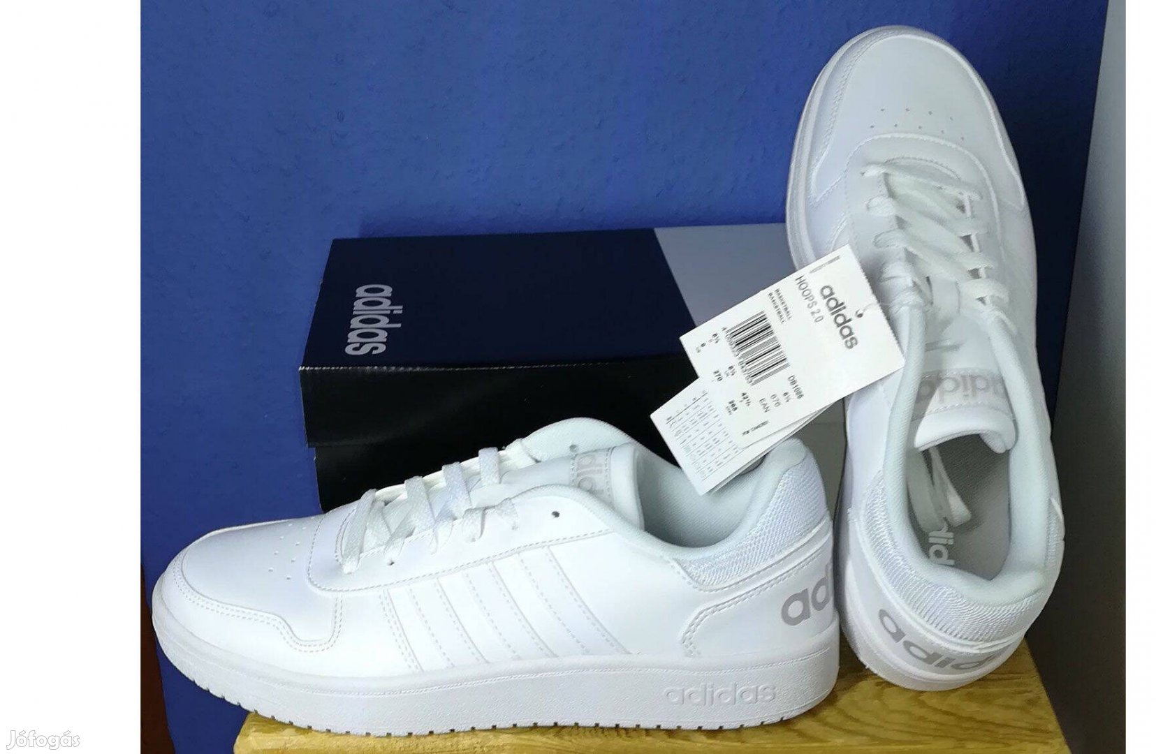 Adidas eredeti Hoops 2.0 fehér cipő (42.5, 43, 46.5)