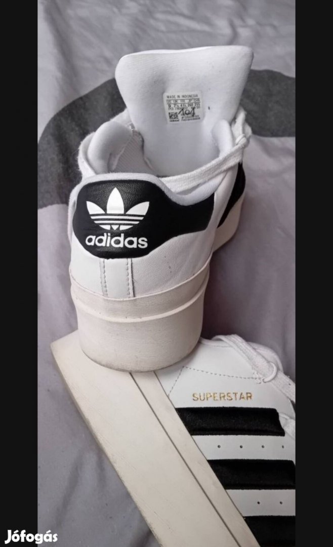 Adidas eredeti  sport cipő