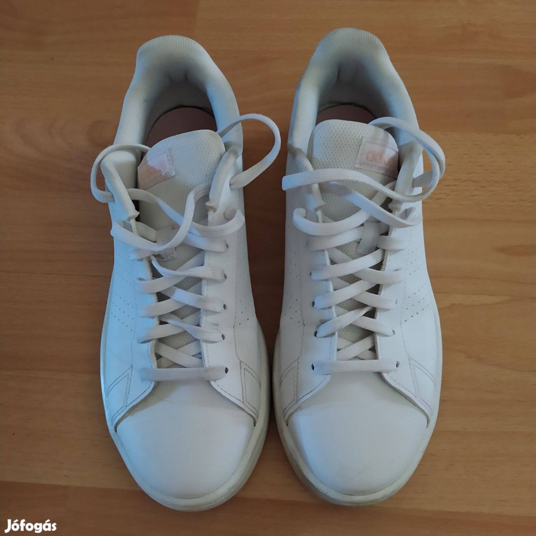 Adidas fehér női cipő 39,5 (40)