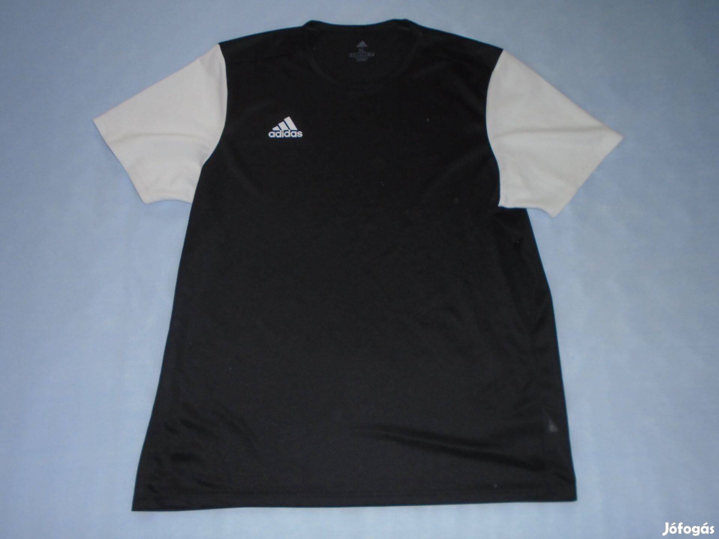 Adidas fekete és fehér XL méretű póló (méret XL)