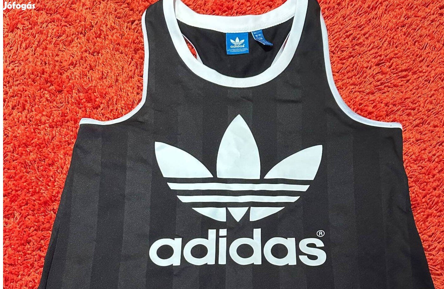 Adidas fekete trikó (M-es méretben)