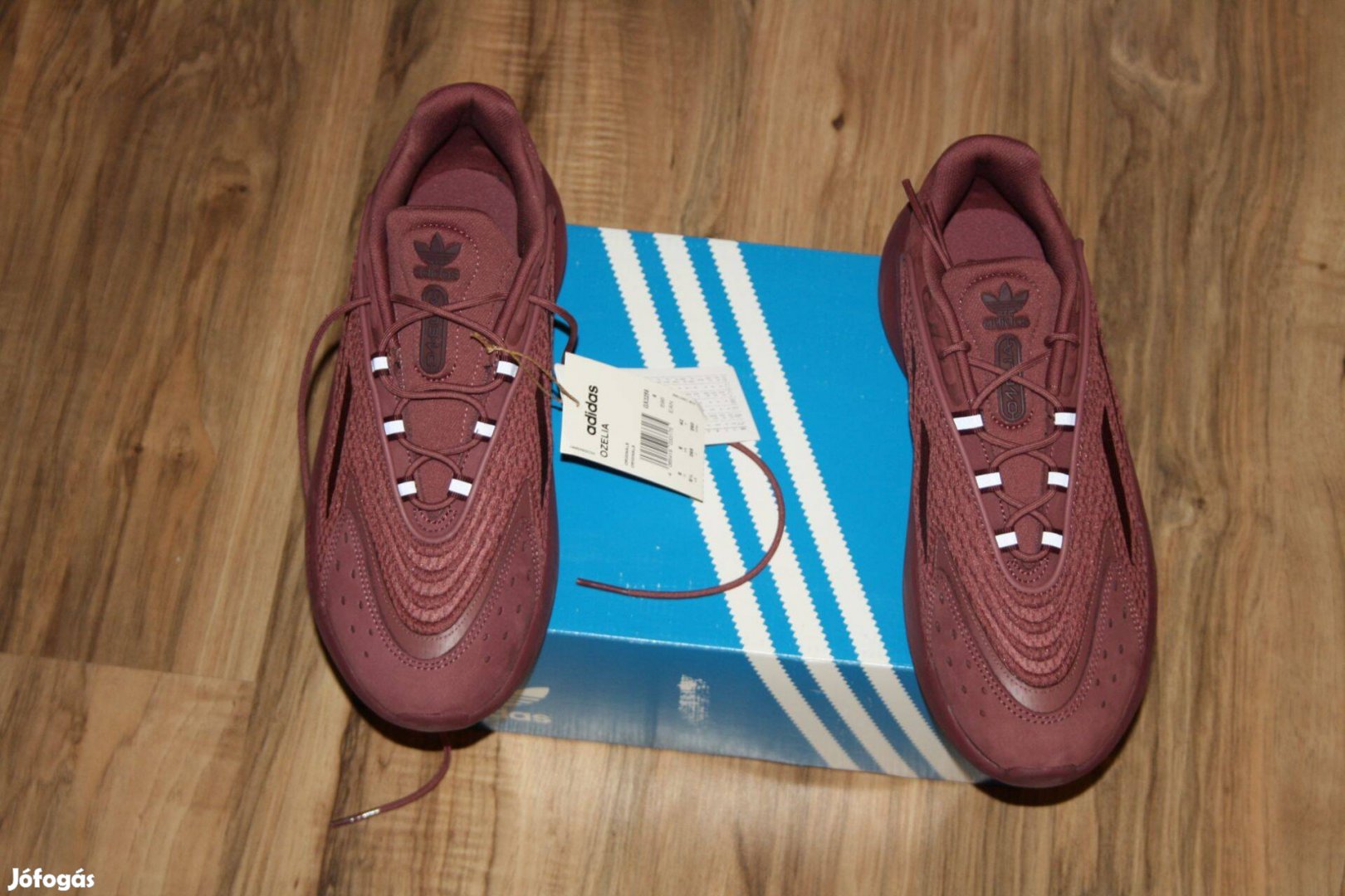 Adidas férfi cipő 42es ! eredeti! Ritka! új dobozban