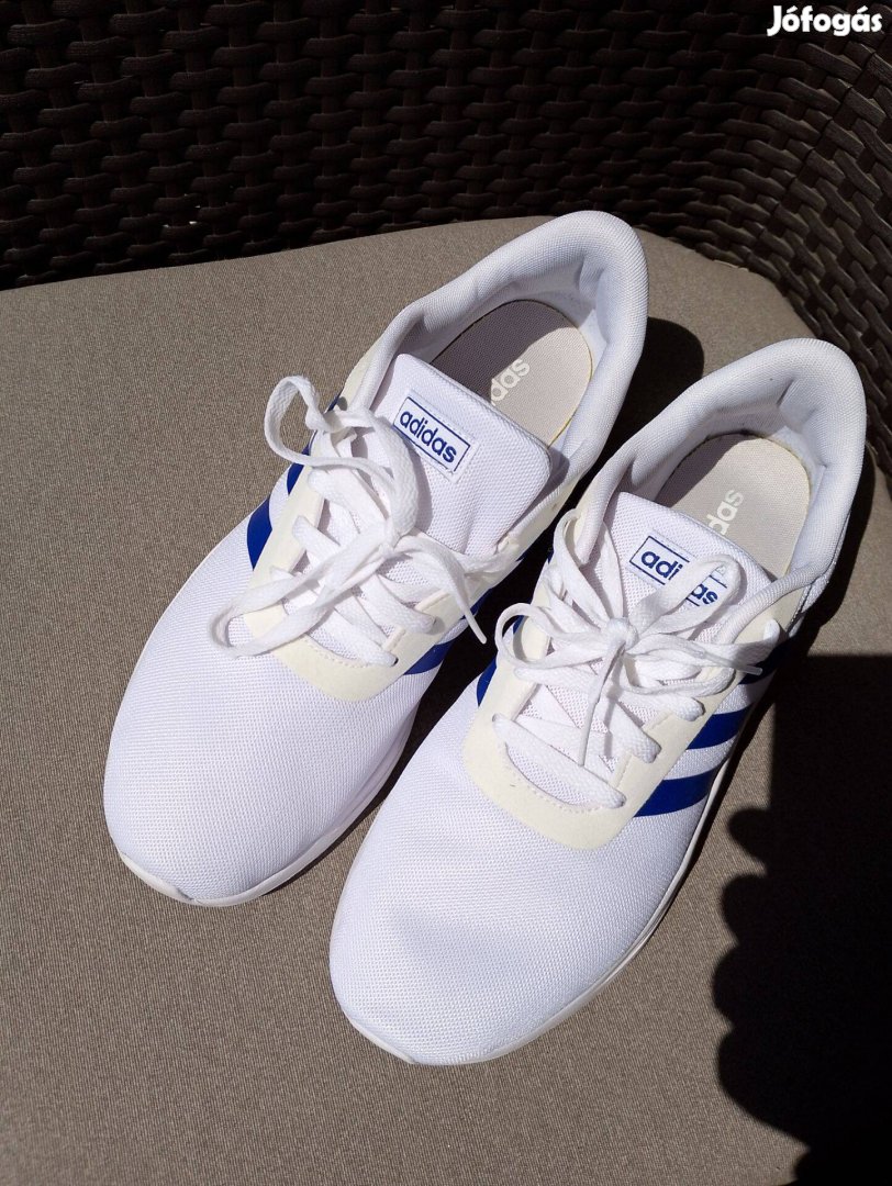 Adidas férfi cipő 45-ös méretben eladó
