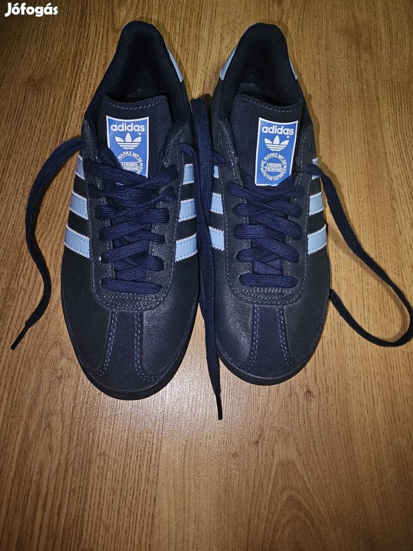 Adidas férfi cipő