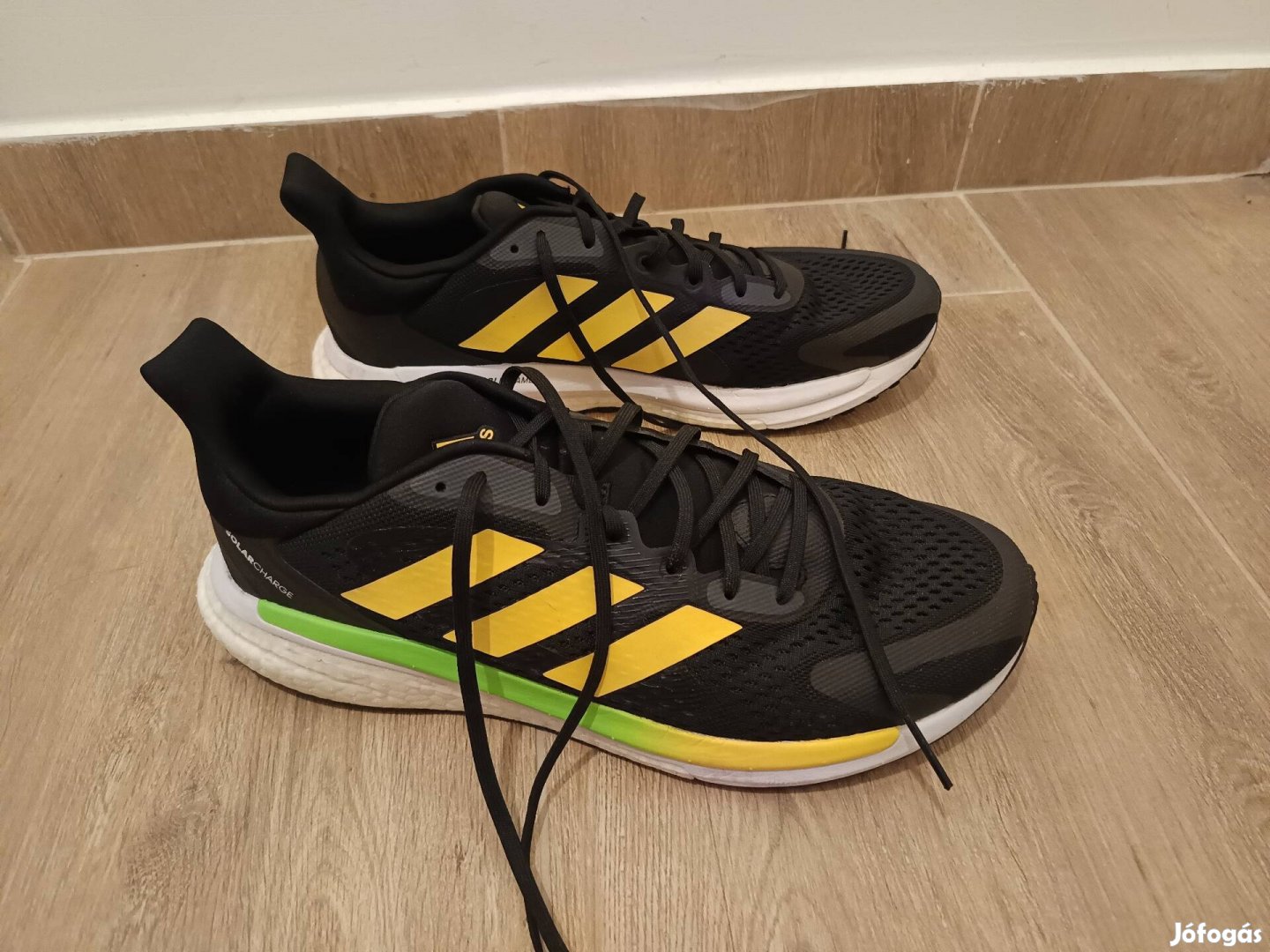 Adidas férfi futócipő, 46os