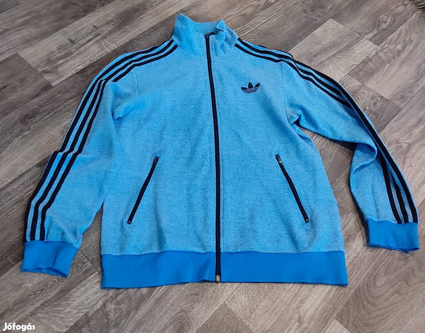 Adidas férfi pulóver. M 