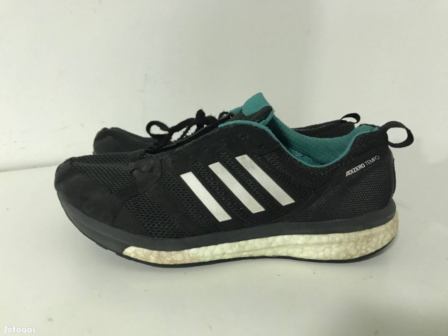 Adidas férfi sport cipő eur42 méret
