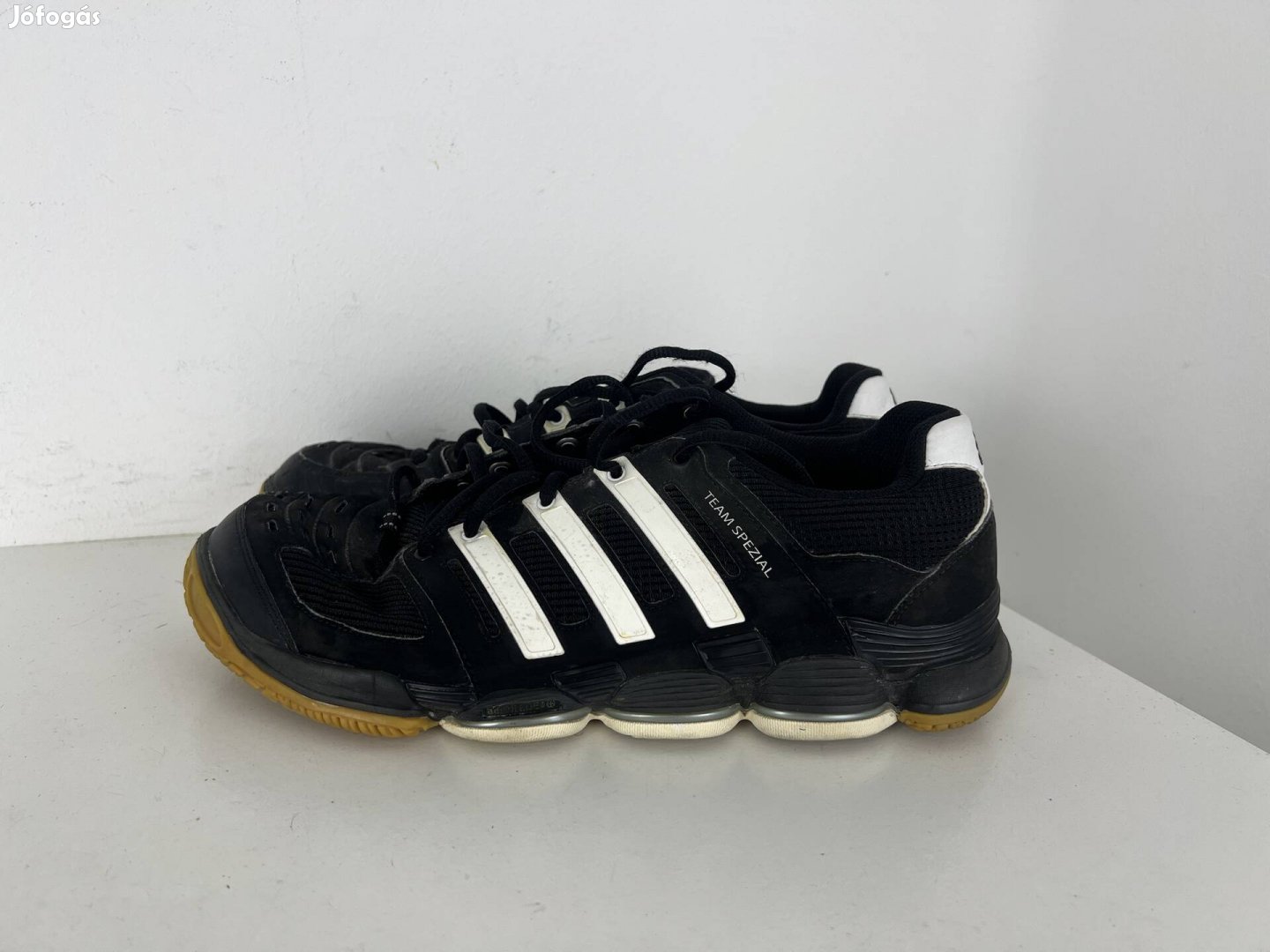 Adidas férfi sport cipő team spezial eur45