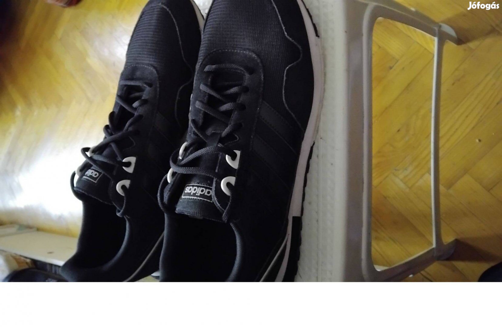 Adidas férfi sportcipő 48 as méret 30,5 cm