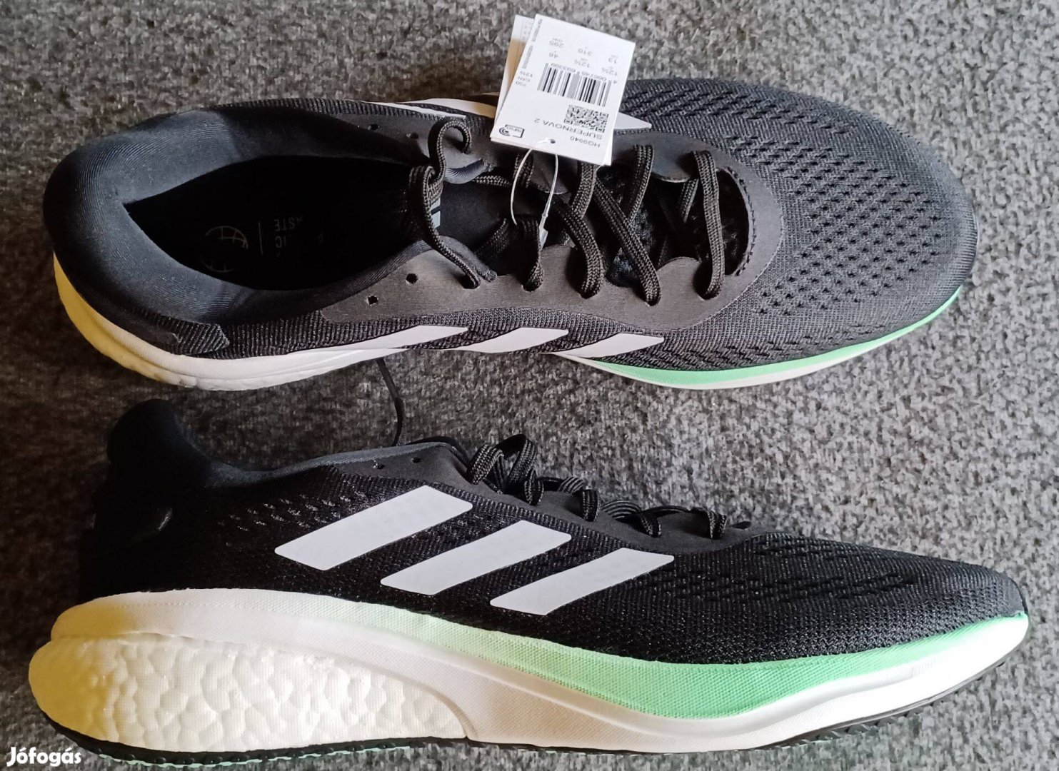 Adidas futócipő: Supernova 2, HQ9940, 48-as