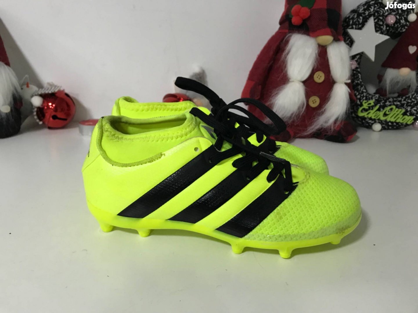 Adidas gyerek stoplis foci cipő eur33