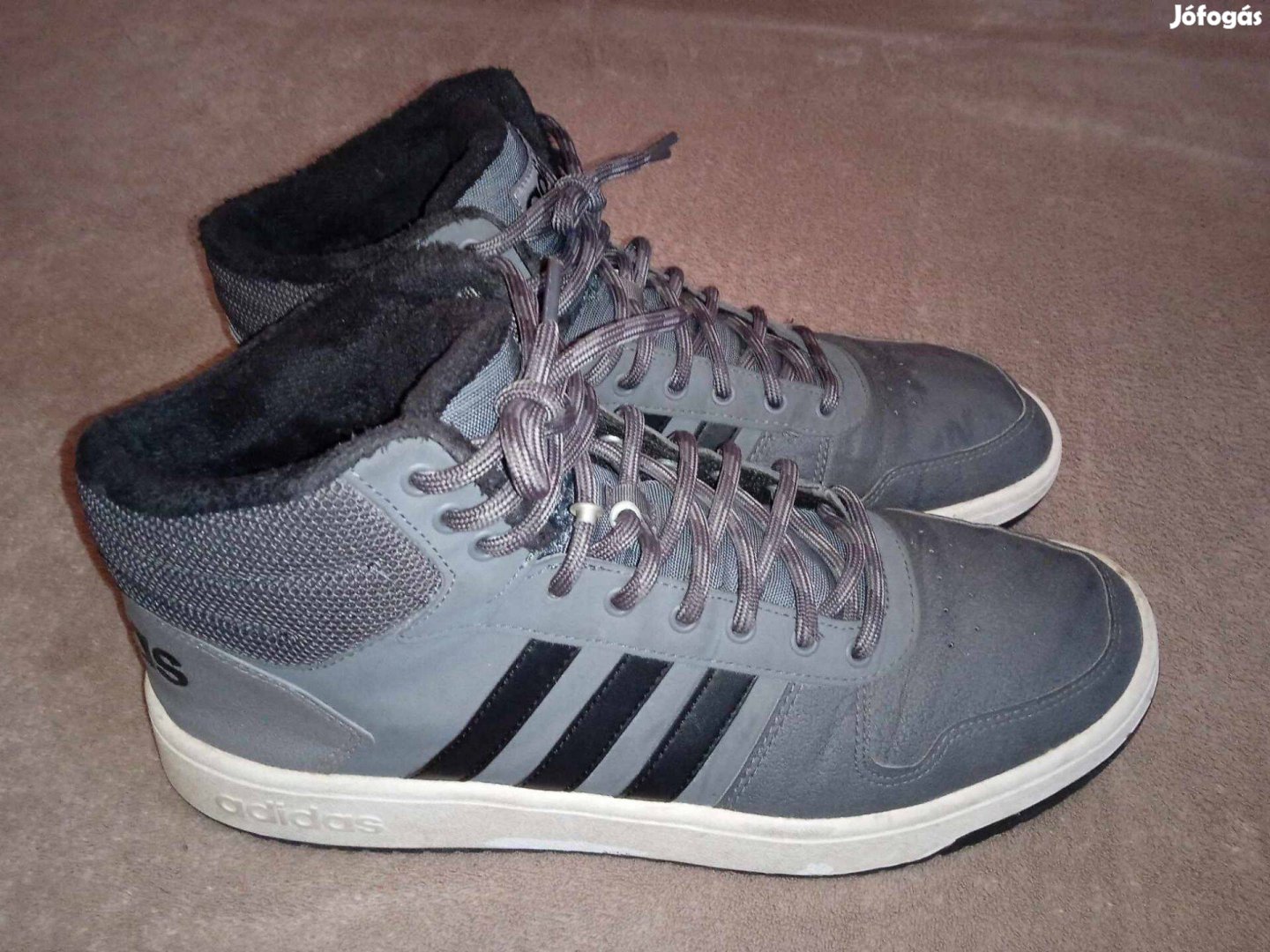 Adidas hoops sneaker 47 1/3-os méretben eladó!