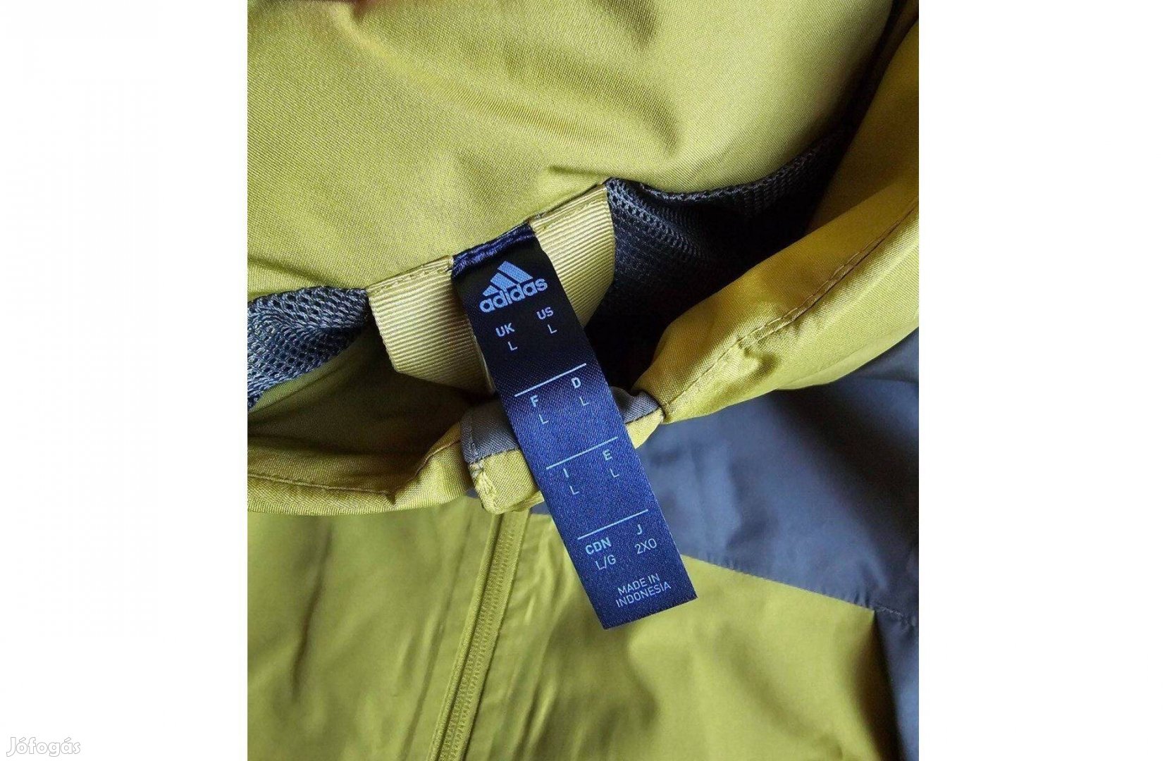 Adidas kapucnis szél dzseki teljesen új L-es méret cimke nélkül kapuc