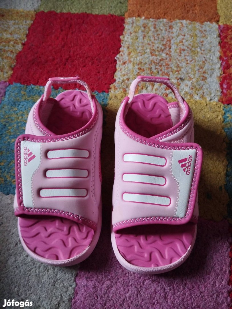 Adidas kislány rózsaszin szandál 26 