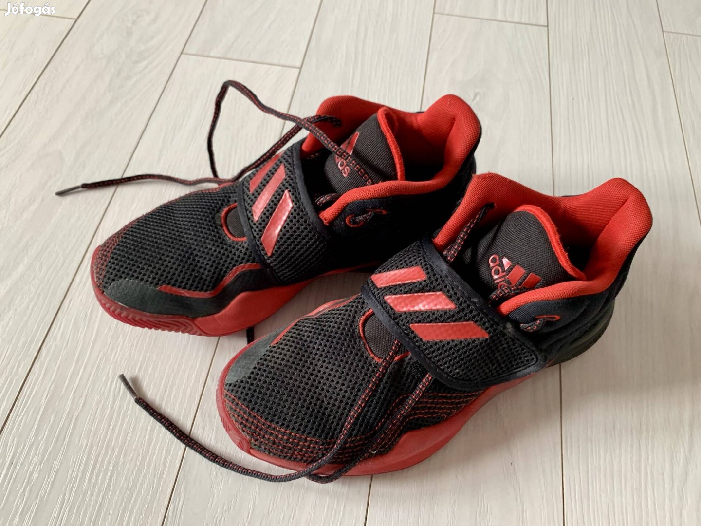 Adidas kosaras cipő 38 23