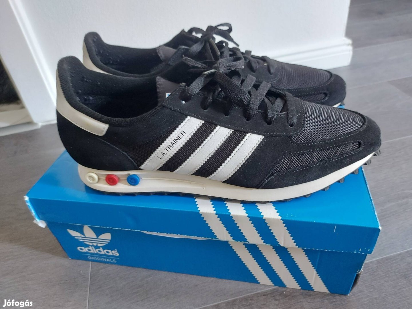 Adidas la trainer 