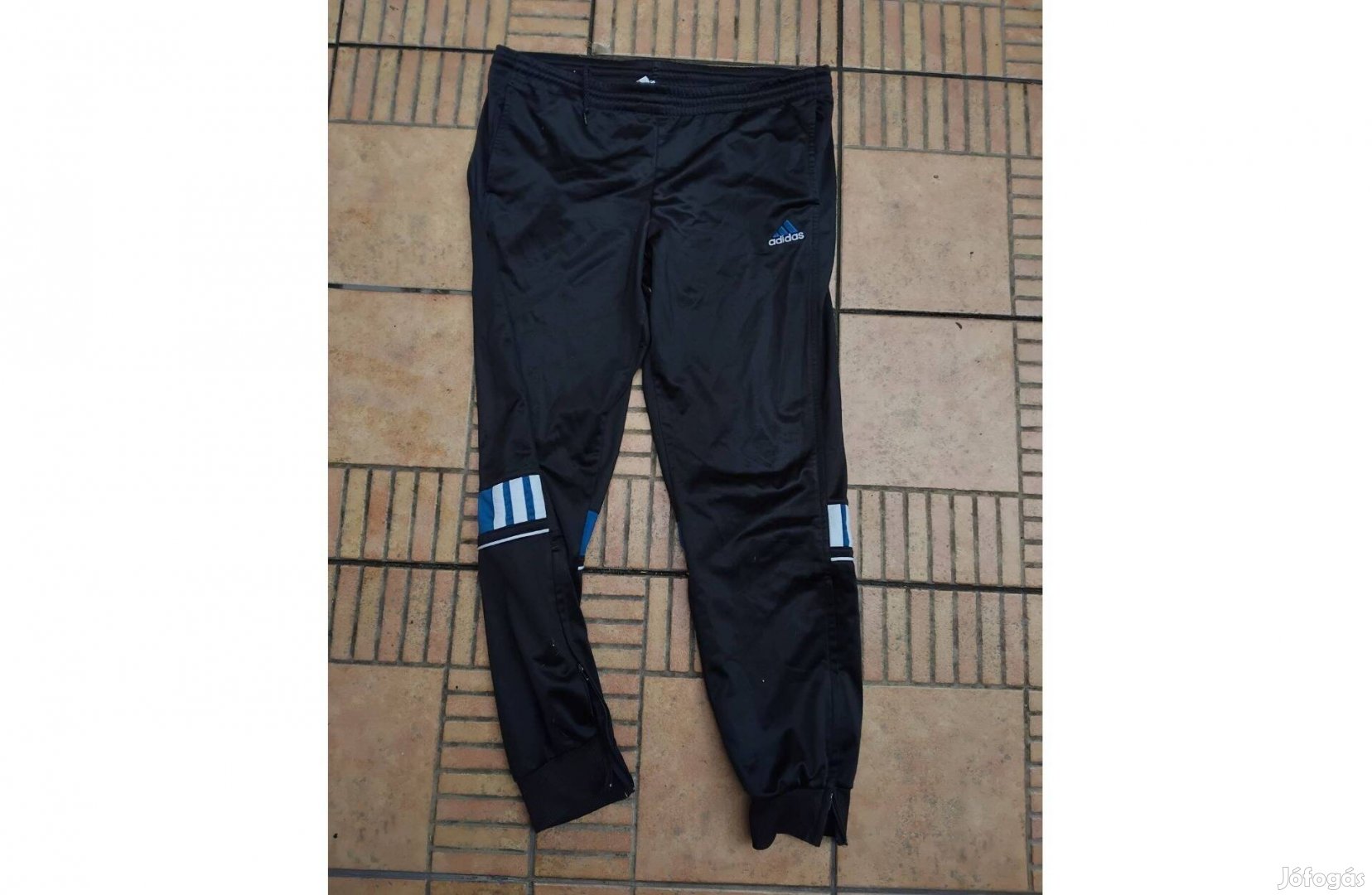 Adidas melegítő nadrág M L
