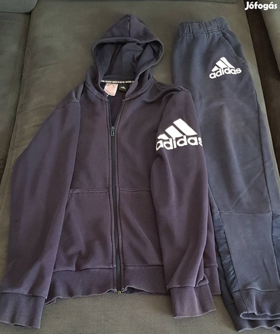 Adidas melegítő szett.