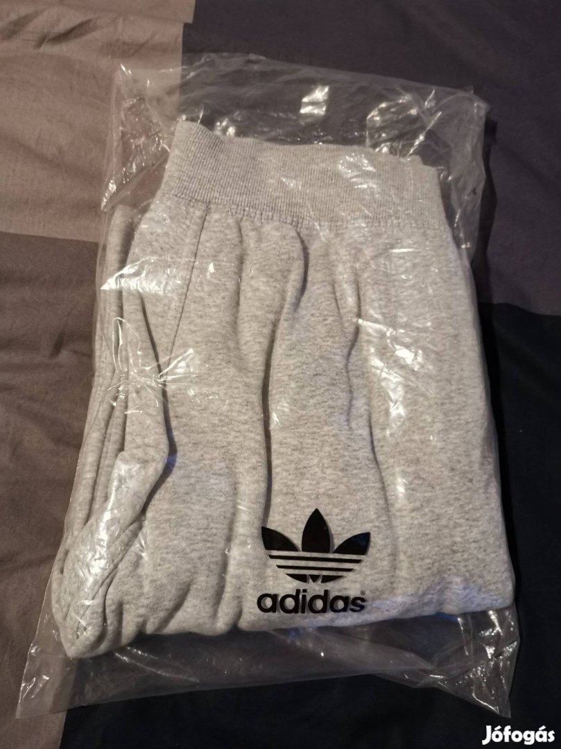 Adidas melegítőnadrág