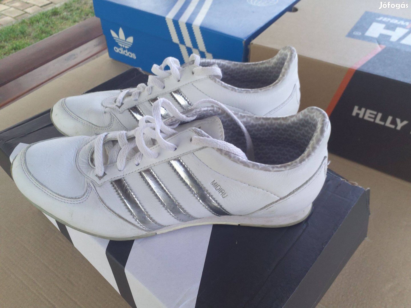 Adidas női cipő