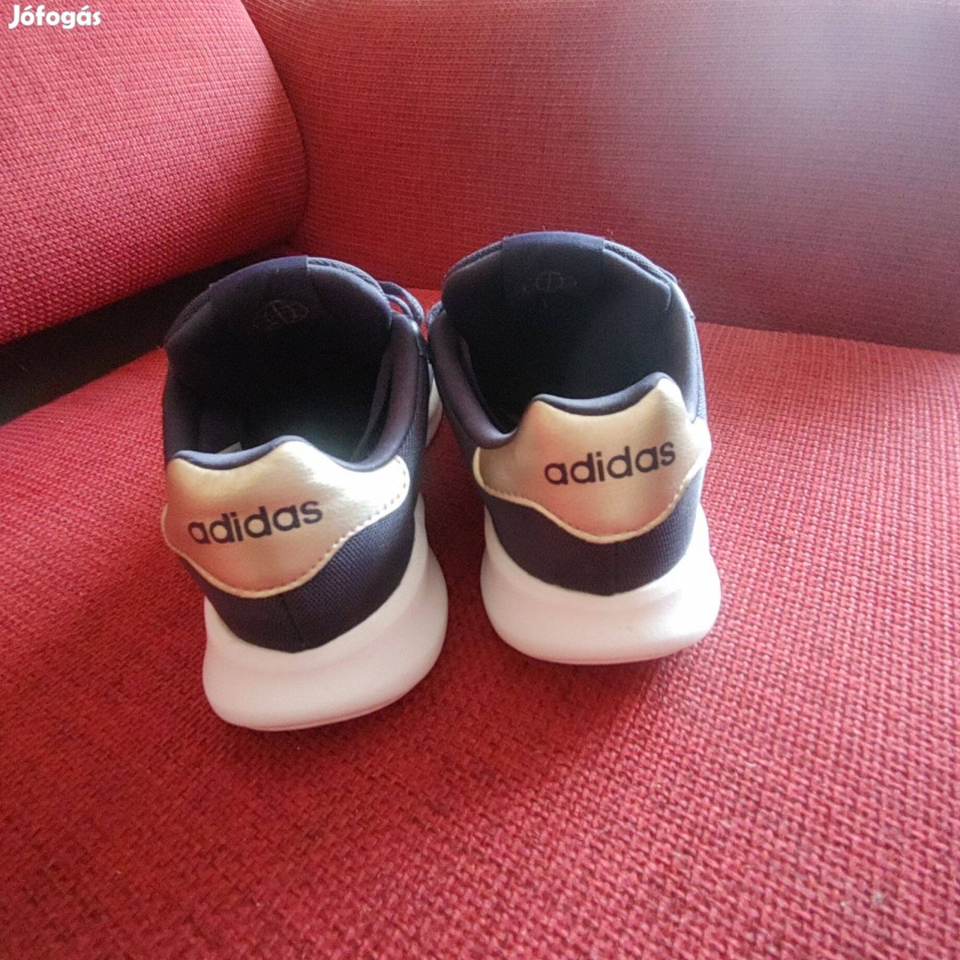 Adidas női cipő