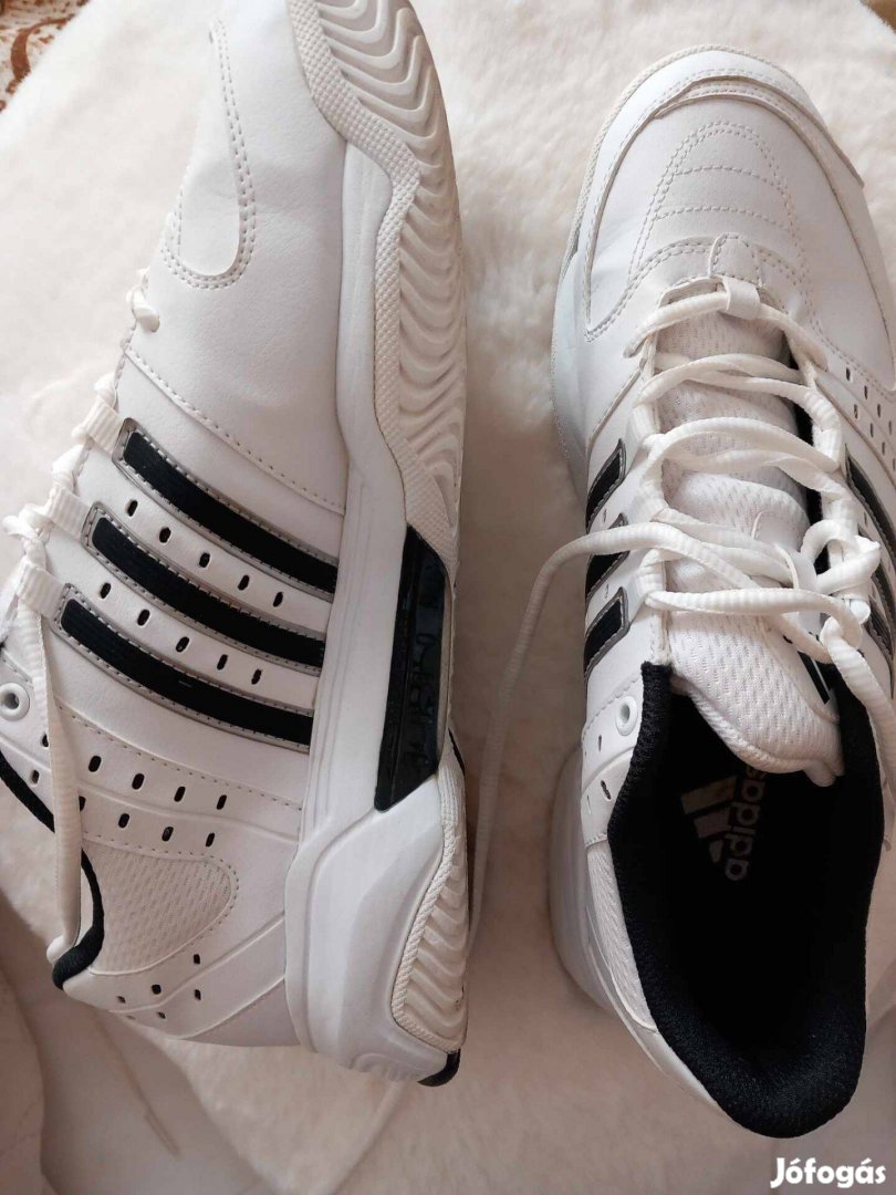 Adidas női sportcipő 40-es