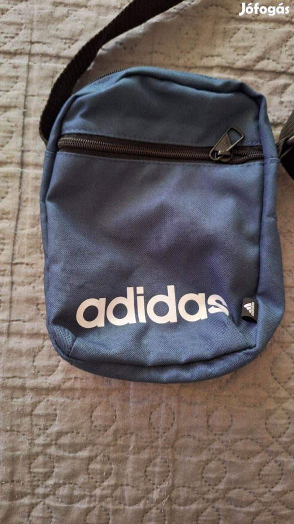 Adidas oldalttáska