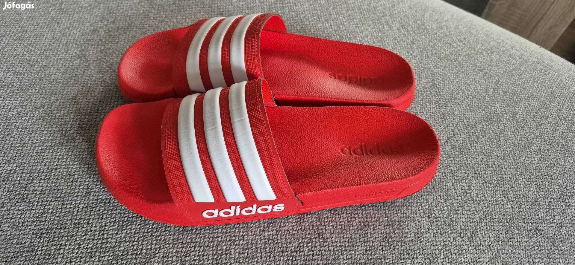 Adidas papucs 43