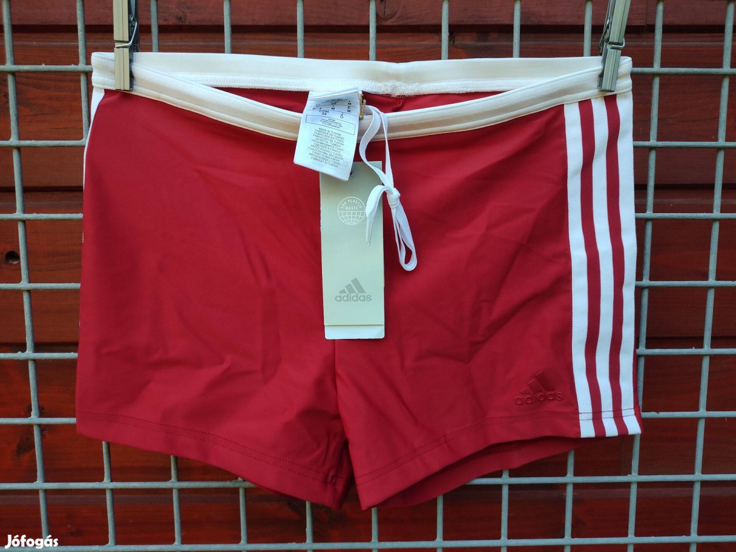 Adidas piros fehér boxer fürdőnadrág M-es (07.)