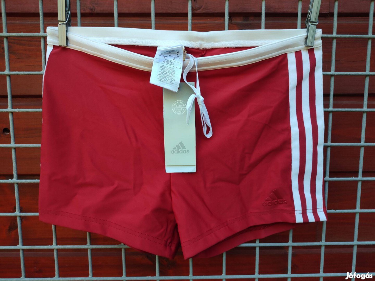 Adidas piros fehér boxer fürdőnadrág M-es (07.)