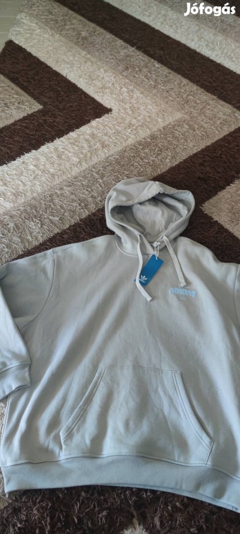 Adidas pulóver