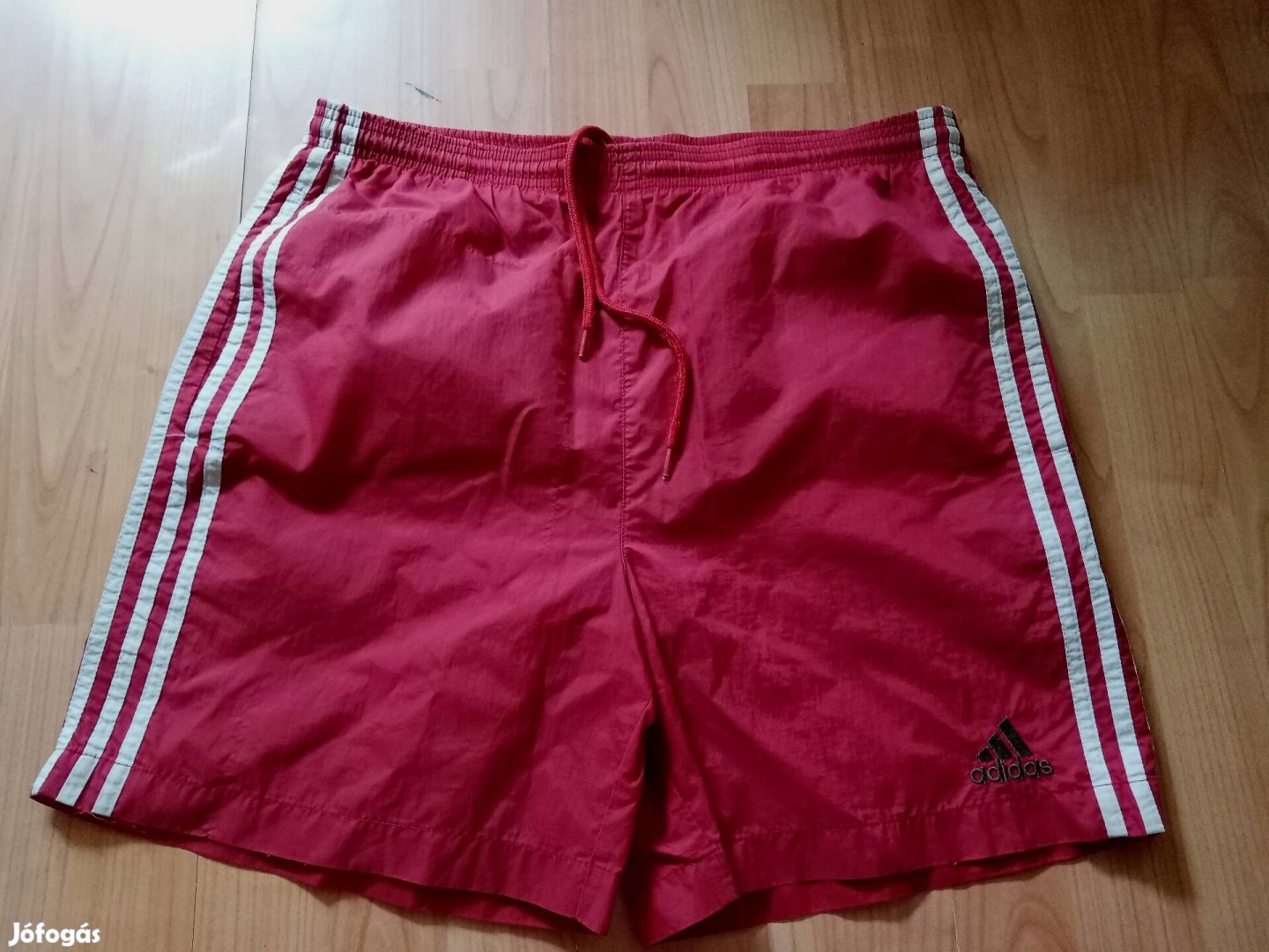 Adidas rövidnadrág S-M