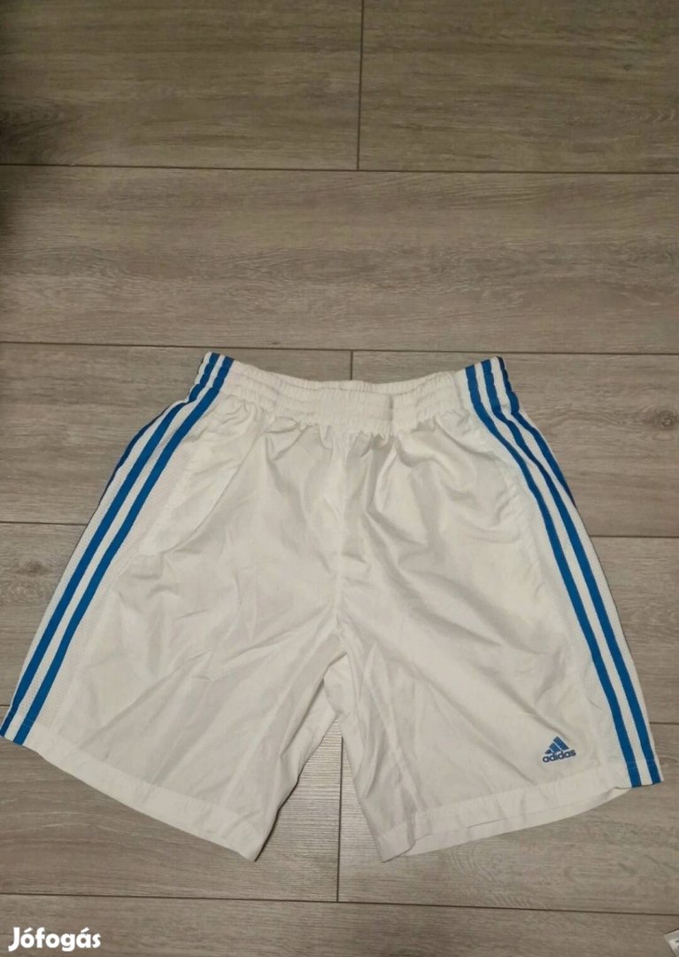 Adidas rövidnadrág 