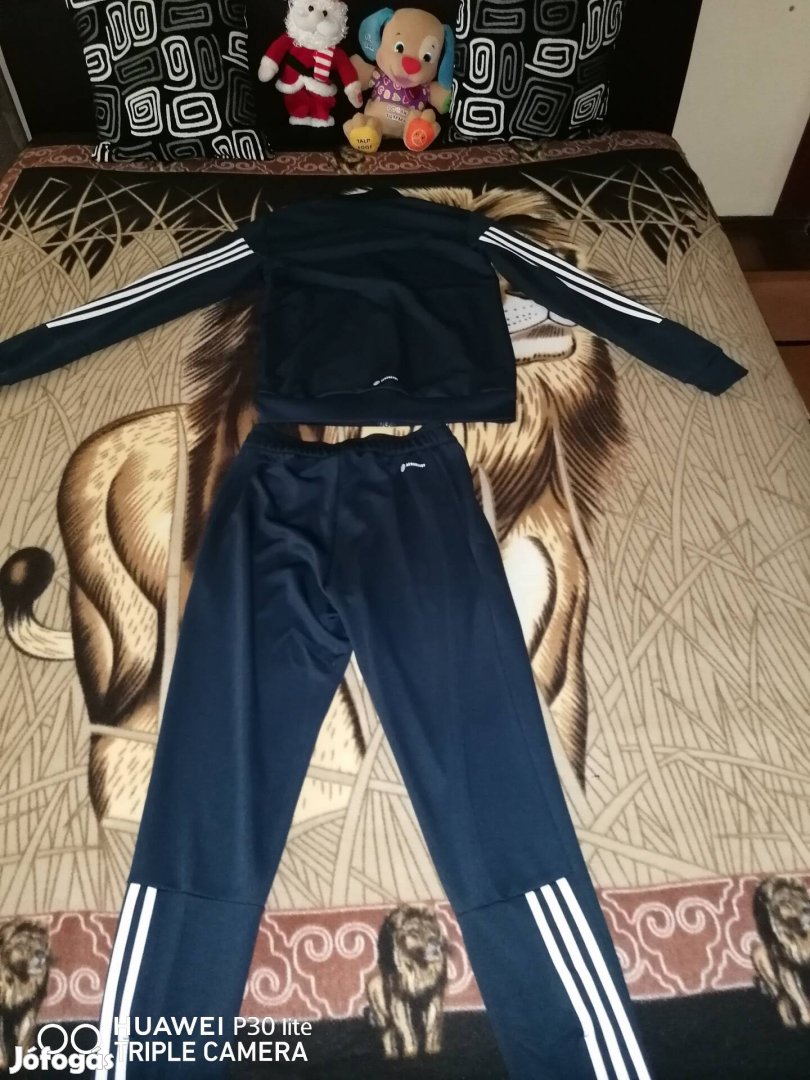 Adidas s-es szabadidő