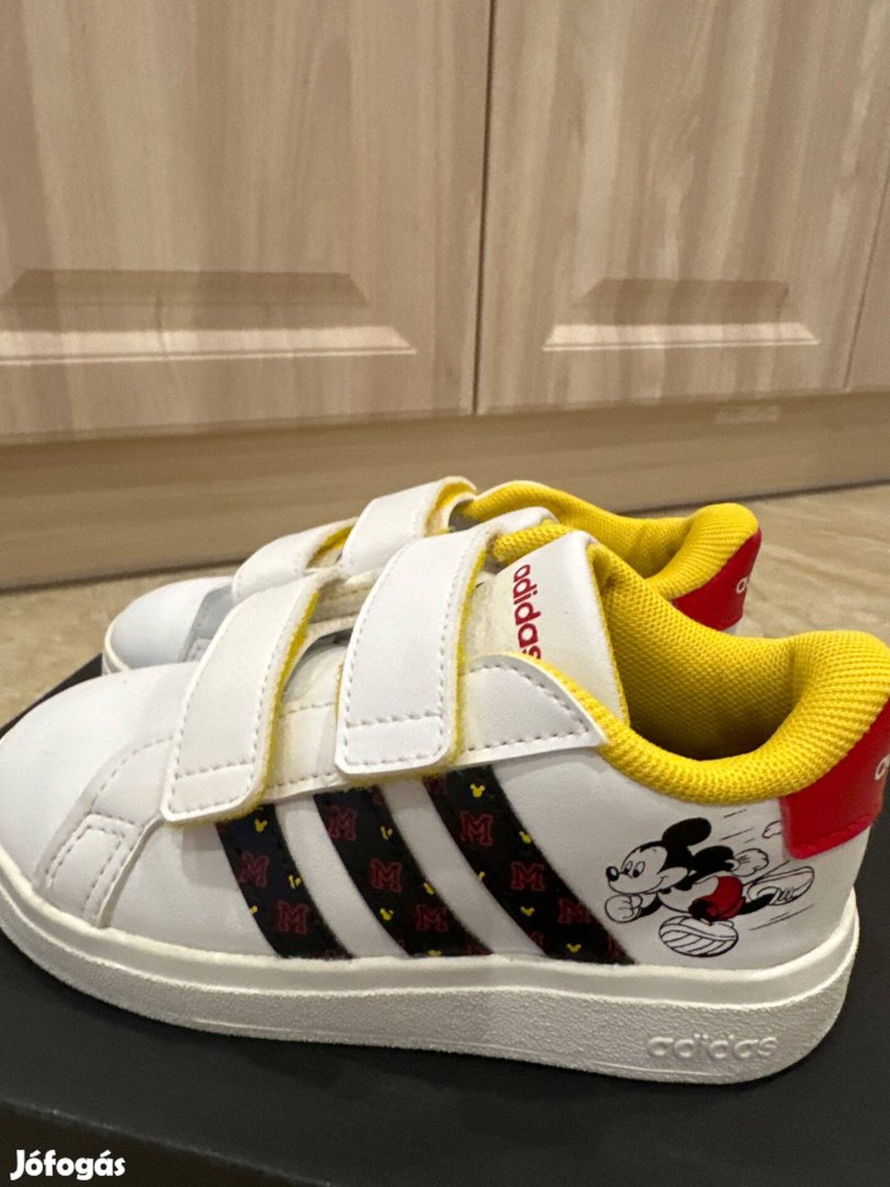 Adidas sport cipó