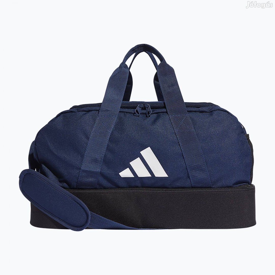 Adidas sport táska