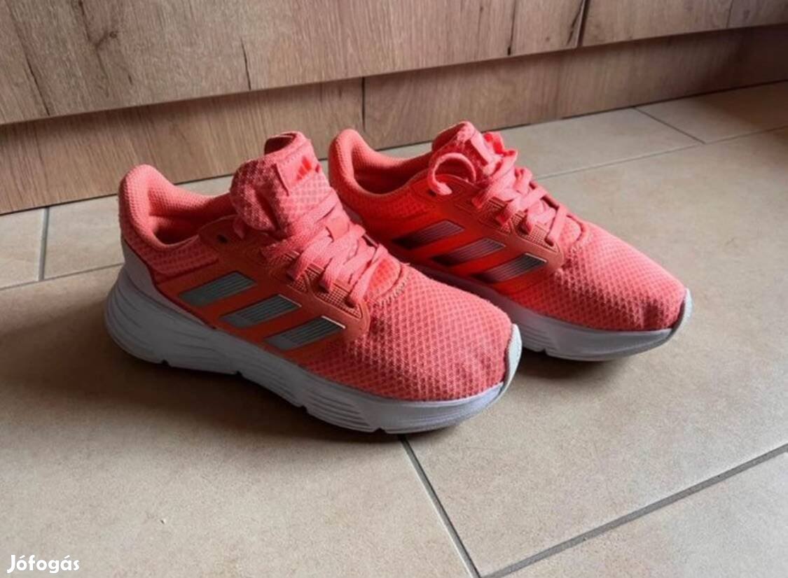 Adidas sportcipő 36