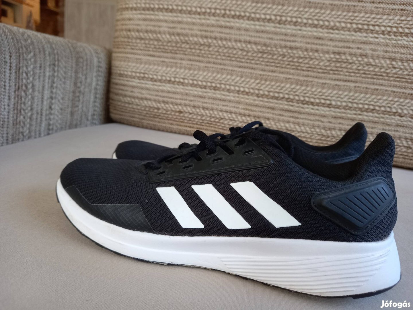 Adidas sportcipő 44-es 