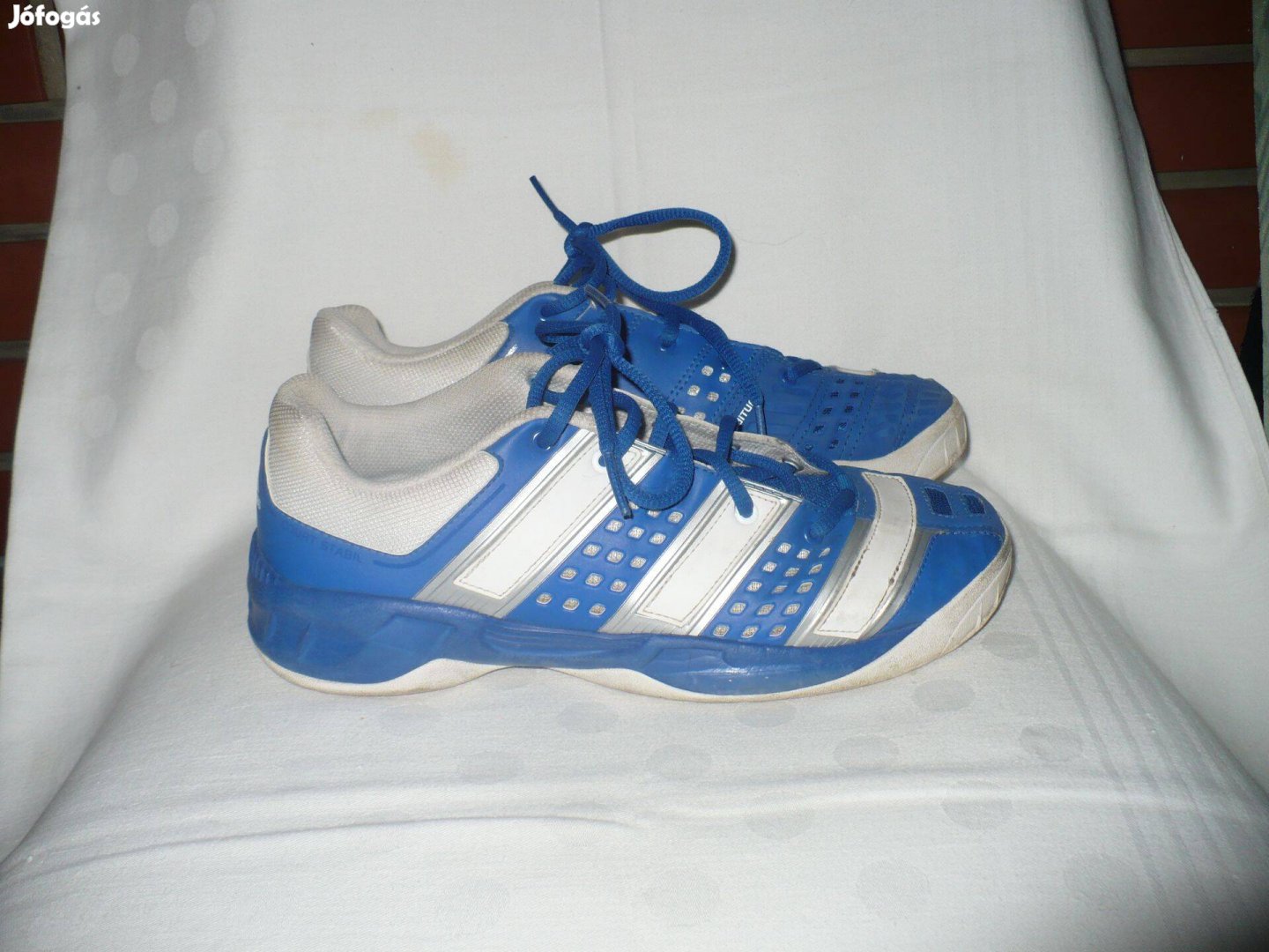 Adidas sportcipő, 39,5-es méret