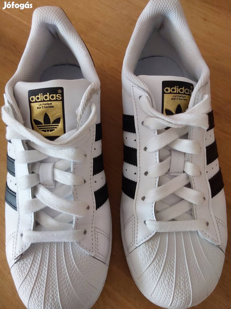 Adidas sportcipő eladó