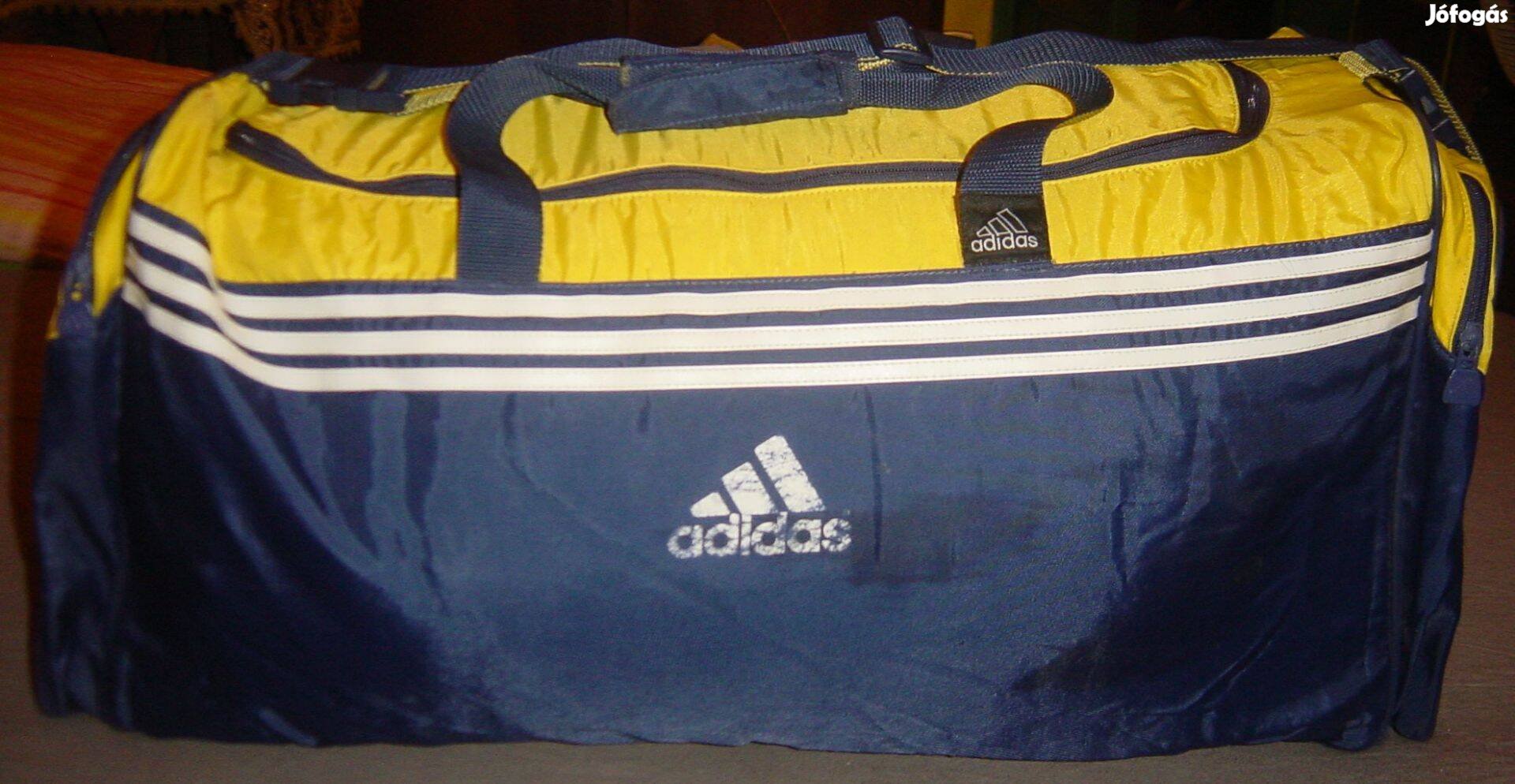 Adidas sporttáska