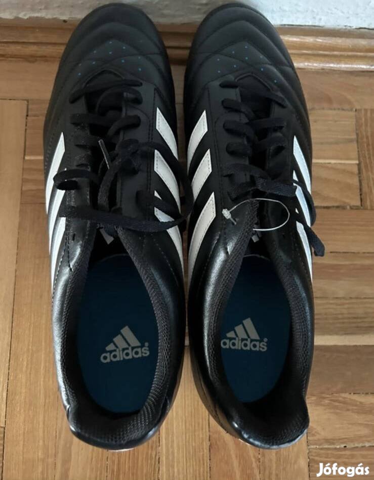 Adidas stoplis focicipő