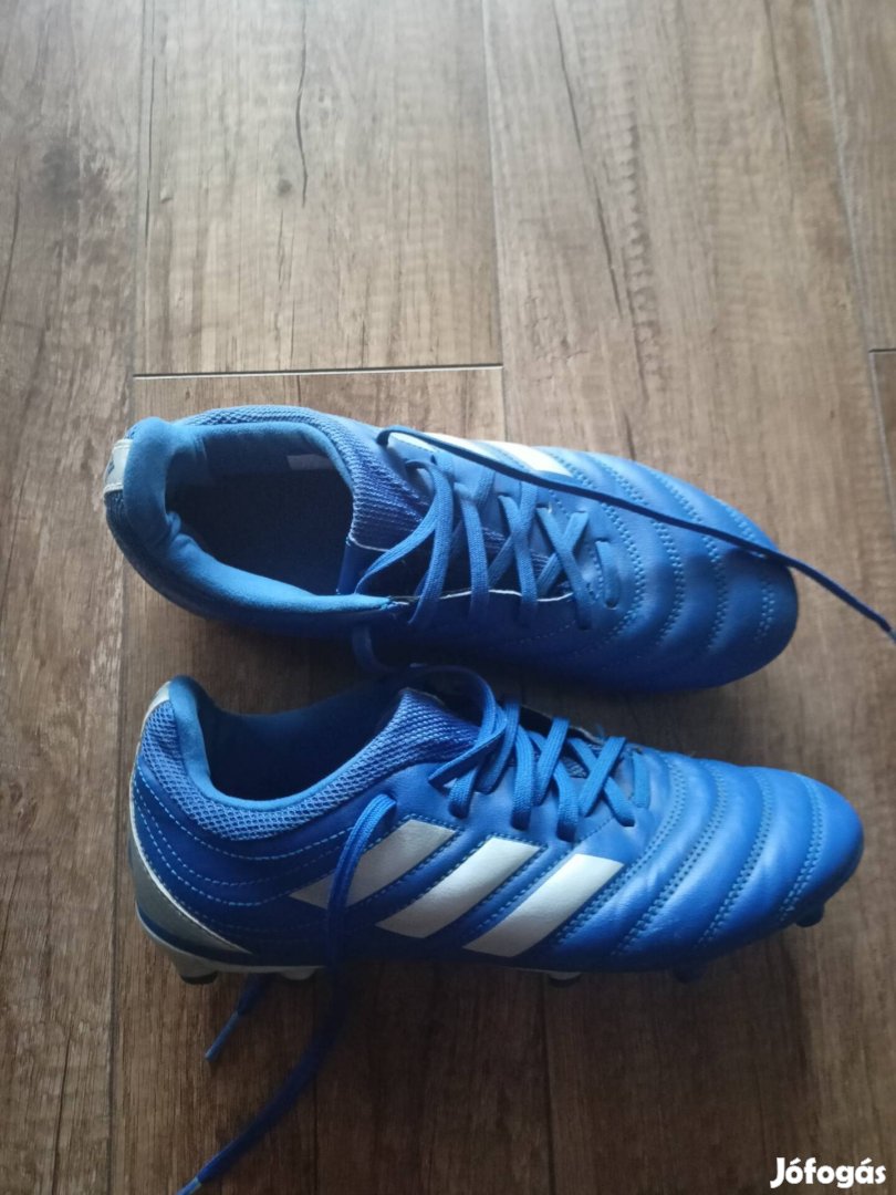 Adidas stoplis futball cipő 38