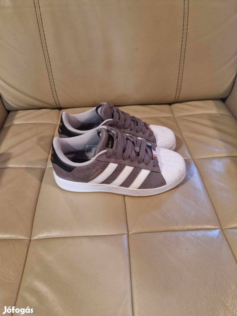 Adidas superstar 41 1/3, 26 cm