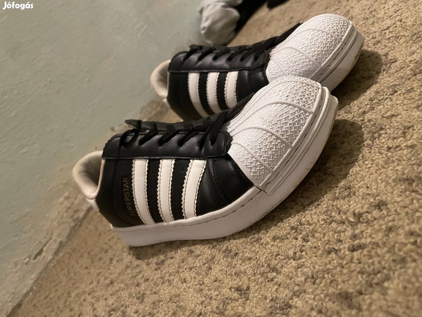 Adidas superstar