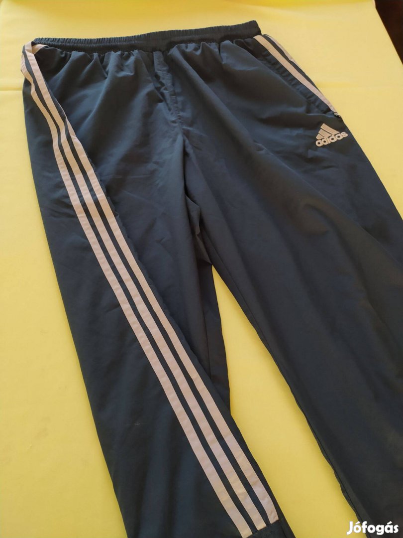 Adidas szabadidő ruha